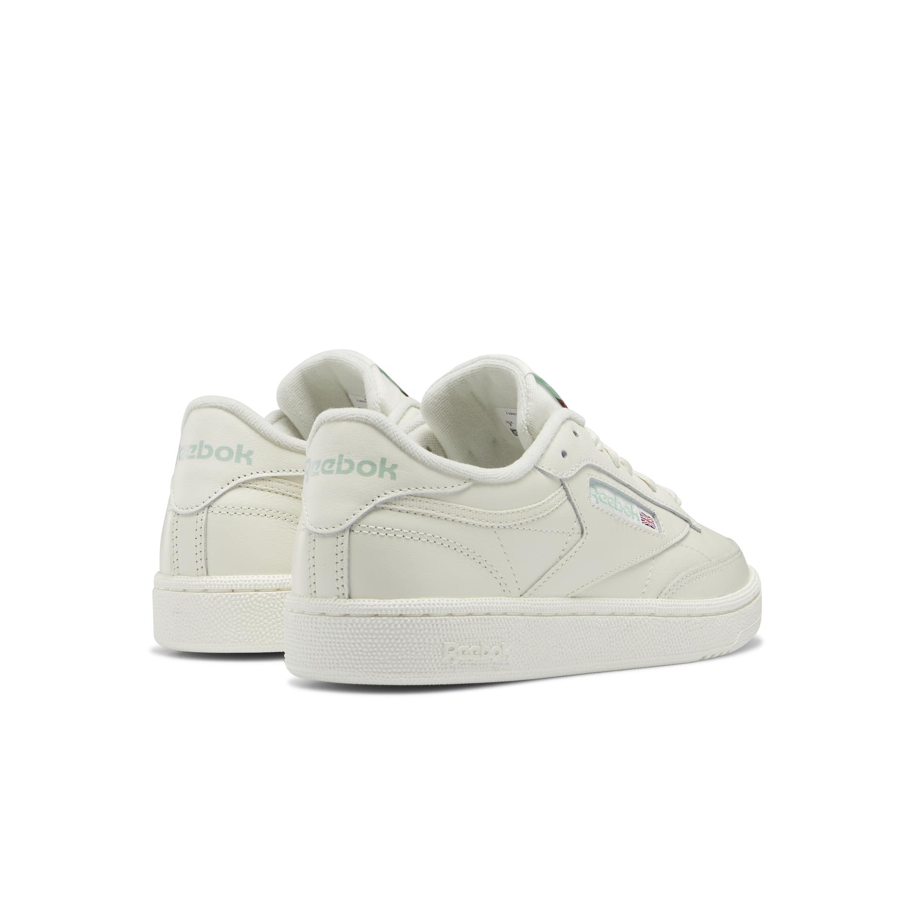 r/e/reebok_hq0947_6_footwear_photography_back_lateral_top_view_white_000.jpg