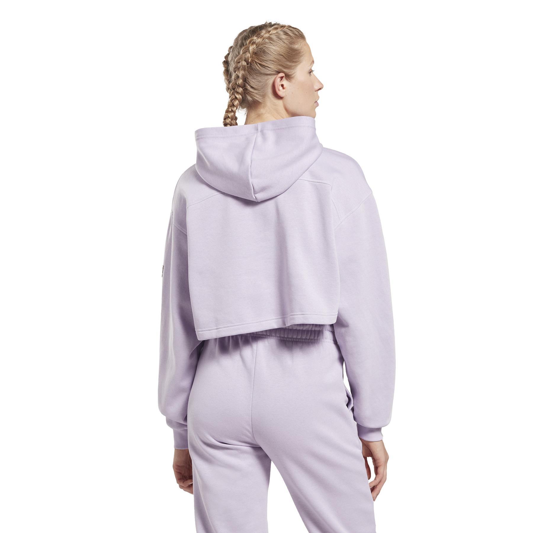 product/r/e/reebok_ht6074_3_apparel_on_model_back_view_white.jpg