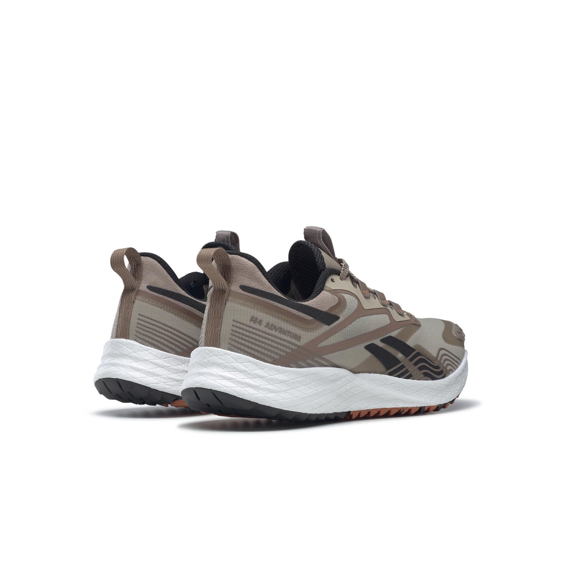 product/r/e/reebok_id9416_6_footwear_photography_back_lateral_top_view_white_000.jpg