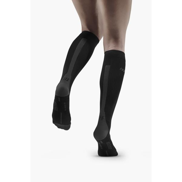 product/r/u/run-compression-socks-3-0-black-darkgrey-wp40vx-w-back-model-web.jpg