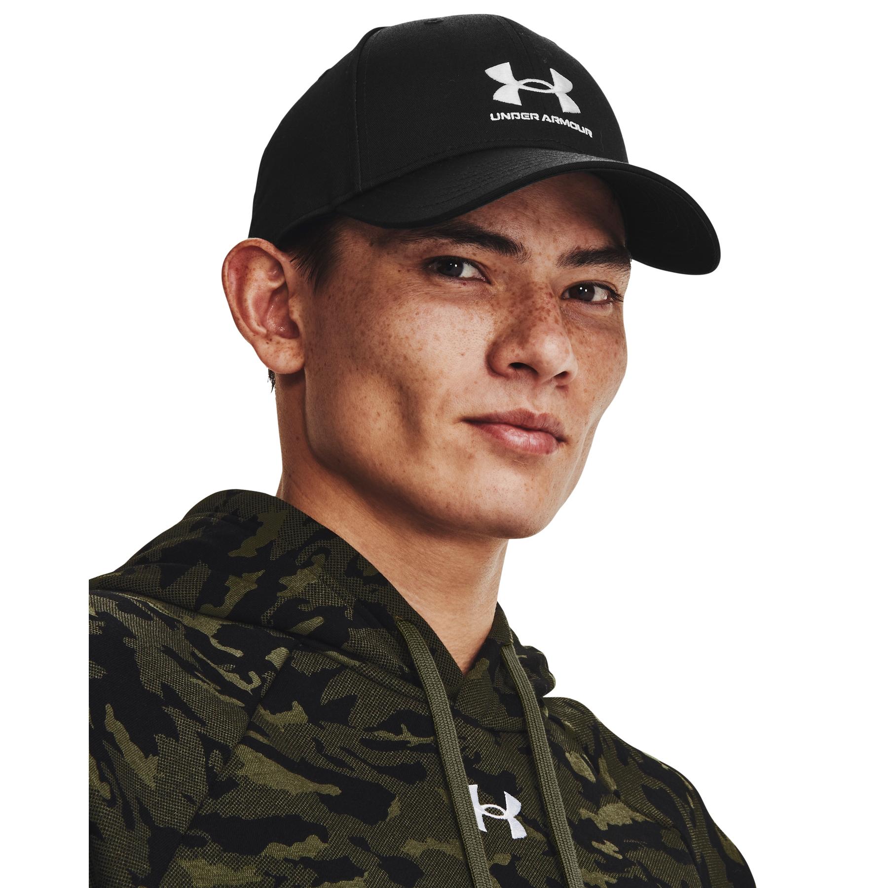 u/n/under-armour_1381645-001_17-nw050324.jpg