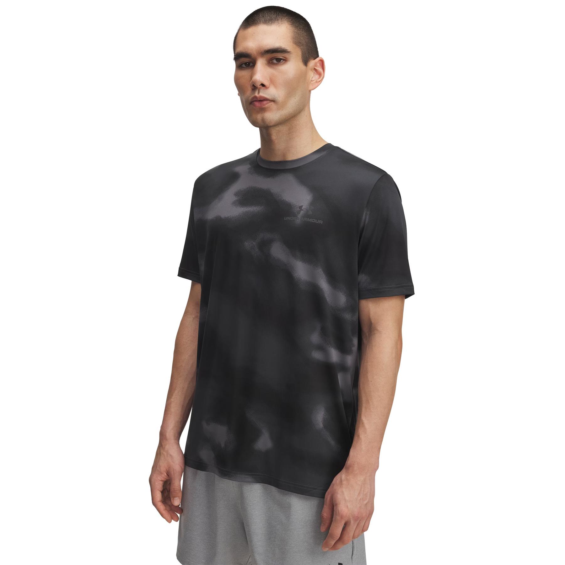 product/u/n/under-armour_1383974-004_black_1.jpg
