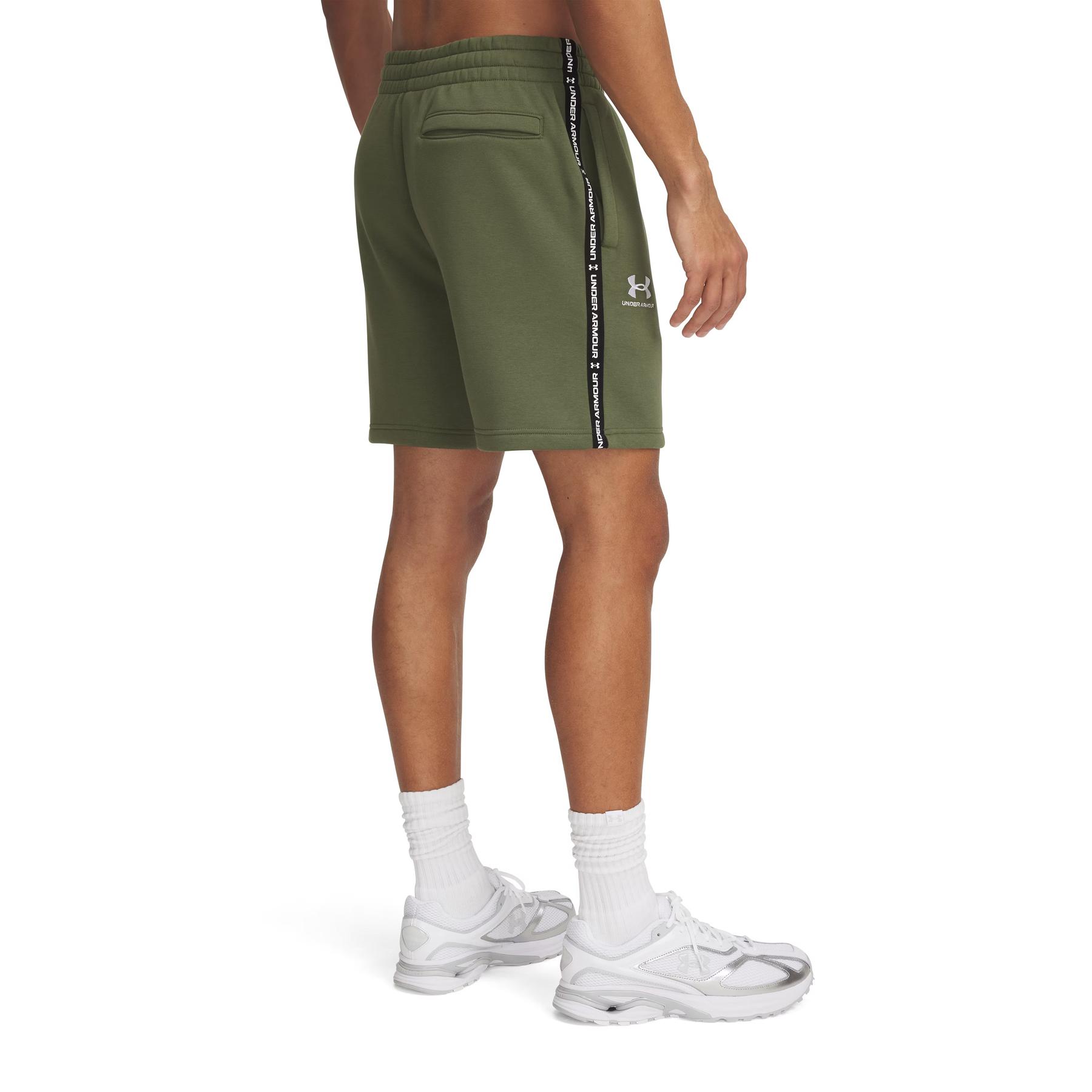 product/u/n/under-armour_1390299-390_marine-od-green_2.jpg