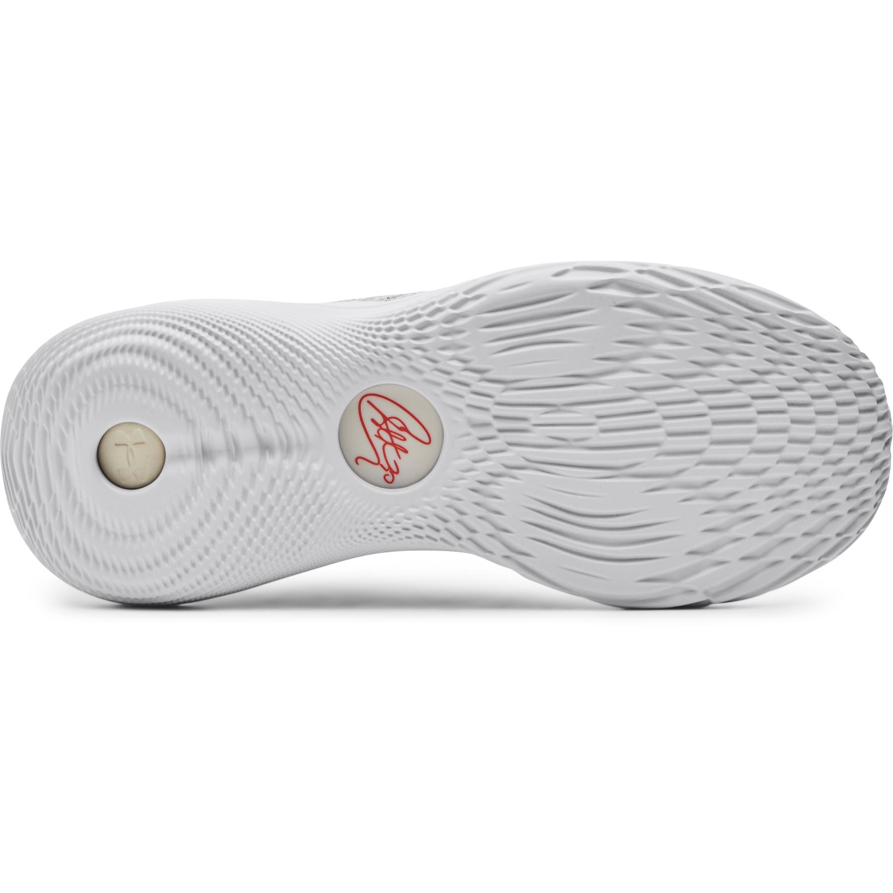 u/n/under-armour_3027723-101_16-nw050324.jpg