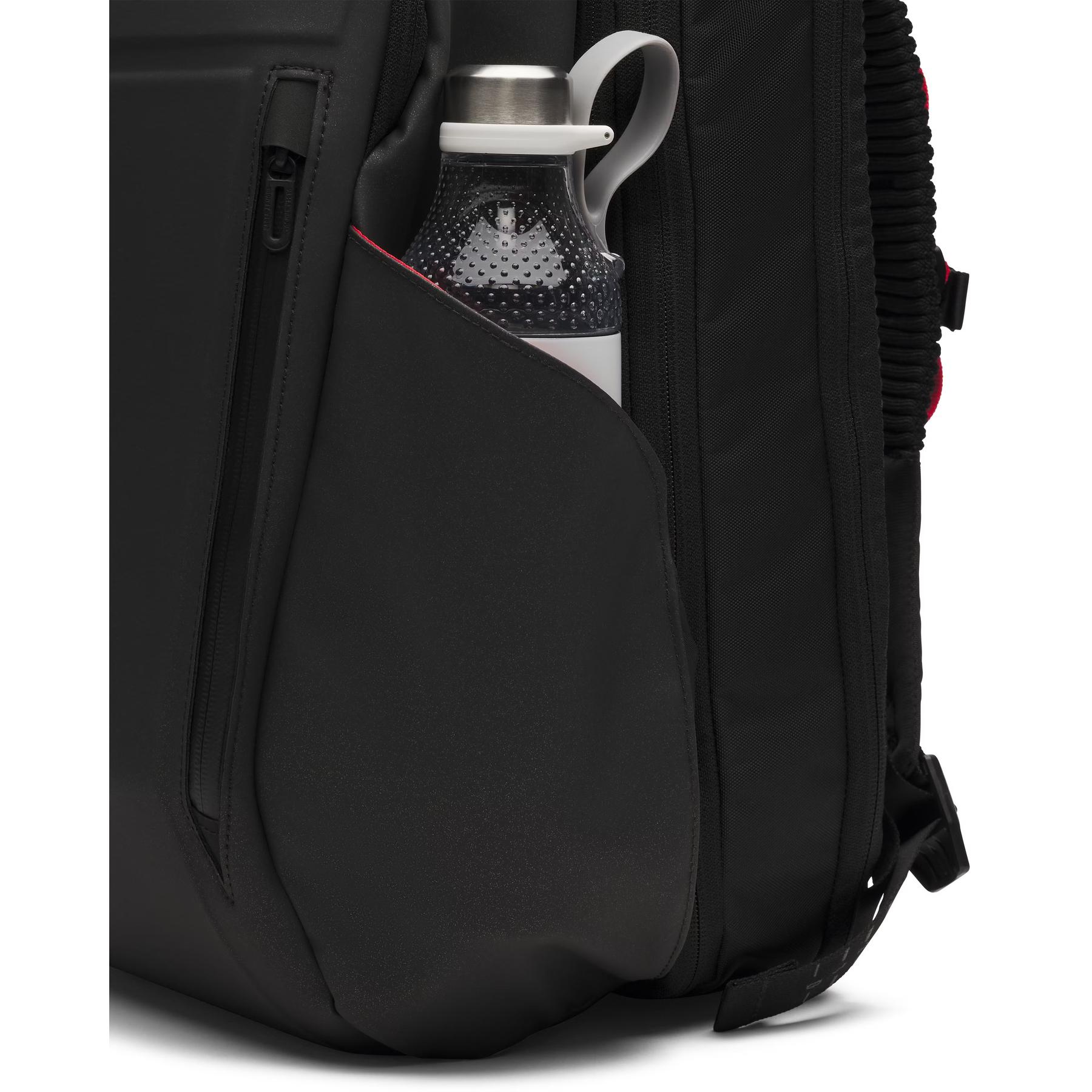 product/u/n/under-armour_6005747-001_black_8.jpg