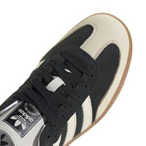 product/2/0/2025_08_adidas_ie5836_8_footwear_photography_detail_view_1_white.jpg