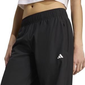 product/2/0/2025_adidas_jl5081_6_apparel_on_model_detail_view_1_white.jpg