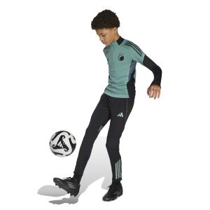 product/2/0/2025_adidas_jl6321_4_apparel_on_model_walking_view_white.jpg