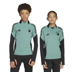 product/2/0/2025_adidas_jl6321_8_apparel_on_model_standard_unisex_pair_shot_white.jpg