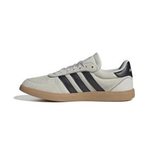 2/0/2025_adidas_jr0689_5_footwear_photography_side_medial_center_view_white.jpg