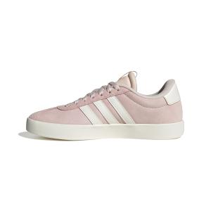 2/0/2025_adidas_jr8646_5_footwear_photography_side_medial_center_view_white.jpg