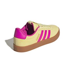 2/0/2025_adidas_jr8649_7_footwear_photography_back_lateral_top_view_white.jpg