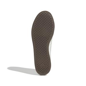 2/0/2025_adidas_js2671_4_footwear_photography_bottom_view_white.jpg
