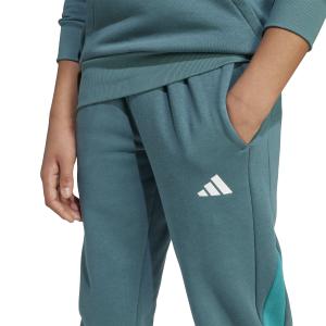 product/2/0/2025_adidas_jw4954_4_apparel_on_model_detail_view_1_white.jpg