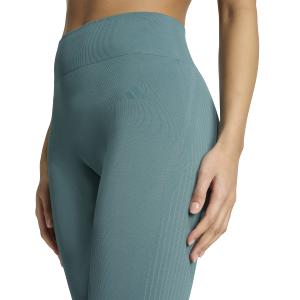 product/2/0/2025_adidas_jx3920_5_apparel_on_model_detail_view_1_white.jpg