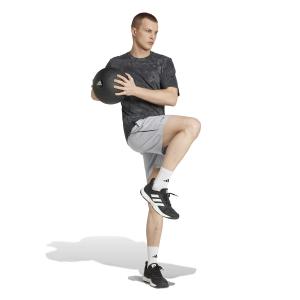 product/2/0/2025_adidas_jz8497_4_apparel_on_model_walking_view_white.jpg