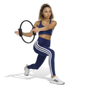 product/2/0/2025_adidas_kb7381_4_apparel_on_model_walking_view_white.jpg