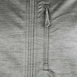 7/6/7605_40_p02.jpg