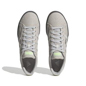 product/a/d/adidas-originals_if7489_3_footwear_photography_top_portrait_view_white.jpg