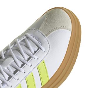 a/d/adidas-originals_jq5644_9_footwear_photography_detail_view_2_white.jpg