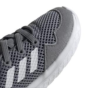 product/a/d/adidas_eg3978_9_footwear_photography_detail_view_2_white.jpg
