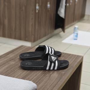 a/d/adidas_f35580_15_footwear_photography_heromrktng_view_1_white-new0201.jpg