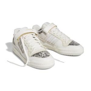 product/a/d/adidas_fz6292_6_footwear_photography_front_lateral_top_view_white.jpg