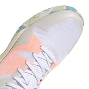 product/a/d/adidas_gv9520_9_footwear_photography_detail_view_2_white.jpg