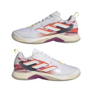 a/d/adidas_gv9616_10_footwear_photography_mirrored_pair_view_white.jpg