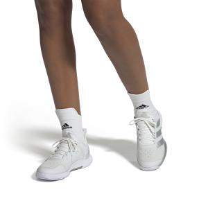 a/d/adidas_gw2513_11_footwear_on_model_front_view_white_000.jpg