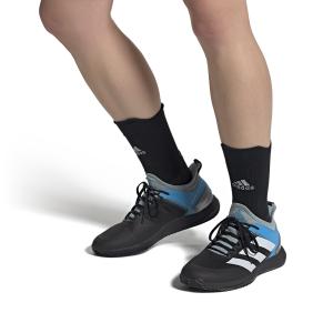 a/d/adidas_gw2516_11_footwear_on_model_front_view_white_000.jpg
