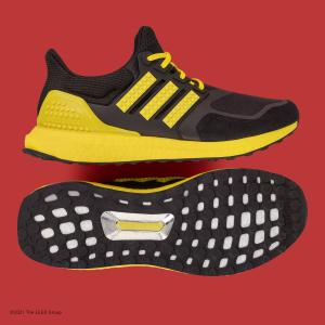 product/a/d/adidas_h67953_18_footwear_photography_heromrktng_view_4.jpg
