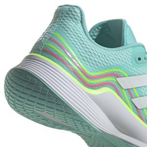 product/a/d/adidas_hp3365_8_footwear_photography_detail_view_1_white_2x.jpg