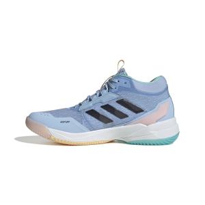 a/d/adidas_hp7032_5_footwear_photography_side_medial_center_view_white.jpg