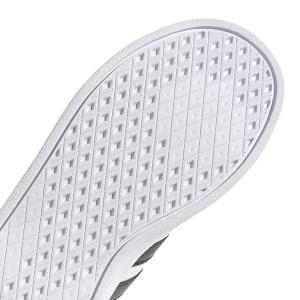 product/a/d/adidas_hp8956_9_footwear_photography_detail_view_2_white-nw052424.jpg