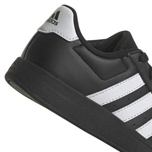 product/a/d/adidas_hp8961_8_footwear_photography_detail_view_1_white-nw052424.jpg