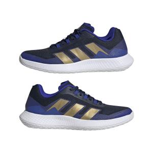 product/a/d/adidas_hq3513_10_footwear_photography_mirrored_pair_view_white.jpg