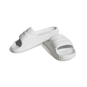 product/a/d/adidas_hq4672_6_footwear_photography_front_lateral_top_view_white.jpg