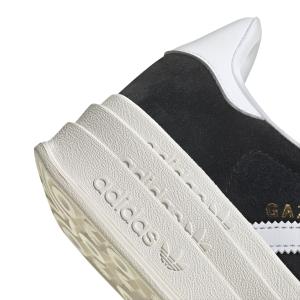product/a/d/adidas_hq6912_10_footwear_photography_detail_view_3_white.jpg