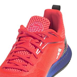 product/a/d/adidas_hq8452_10_footwear_photography_detail_view_3_white.jpg