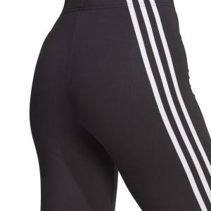 a/d/adidas_ht4713_9_apparel_on_model_detail_view_3_white_xo.jpg
