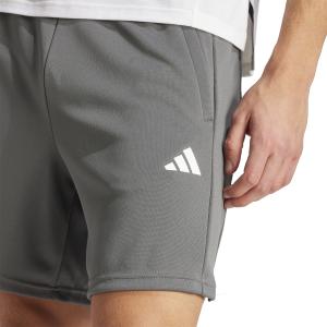 a/d/adidas_ia3902_6_apparel_on_model_detail_view_1_white.jpg