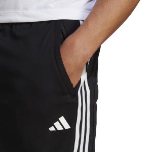 a/d/adidas_ib8243_6_apparel_on_model_detail_view_1_white.jpg