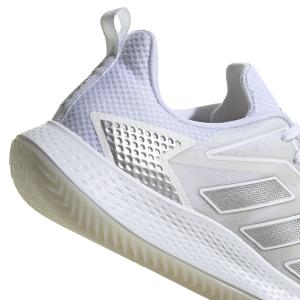 product/a/d/adidas_id1513_8_footwear_photography_detail_view_1_white-nw040824x.jpg