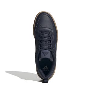 product/a/d/adidas_id5584_3_footwear_photography_top_portrait_view_white-new0201.jpg