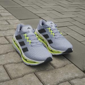 product/a/d/adidas_id6176_20_footwear_photography_heromrktng_view_5.jpg