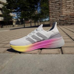 product/a/d/adidas_id8810_22_footwear_photography_heromrktng_view_7-nw091625.jpg