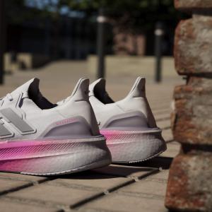 product/a/d/adidas_id8810_25_footwear_photography_heromrktng_view_10-nw091625.jpg