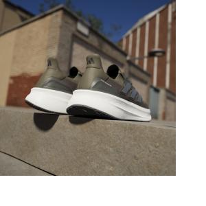 a/d/adidas_id8815_19_footwear_photography_heromrktng_view_6.jpg