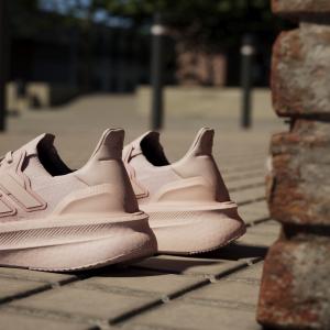 a/d/adidas_id8845_23_footwear_photography_heromrktng_view_10.jpg